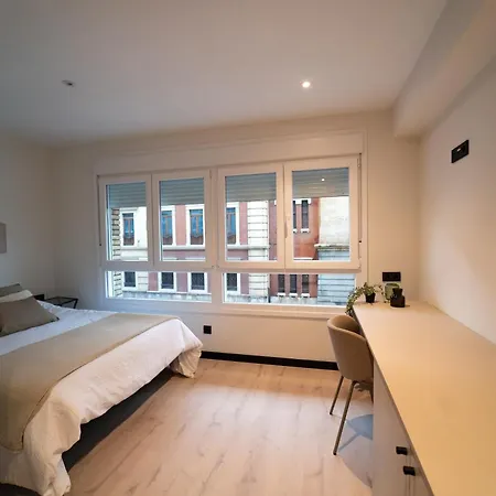 Paseo Zorrilla 8 Coliving *